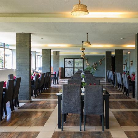 Hotel The Mountain Courtyard Thekkady Exterior foto